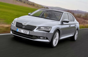 Новая Skoda Superb поможет российским водителям