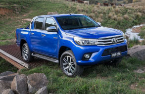 Toyota Hilux: «айпад» для пролетариата