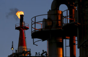 Цена российской нефти упала до критической черты