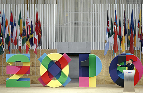 Премьер-министр Италии Маттео Ренци выступает на открытии выставки «Экспо-2015» в Милане.