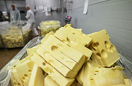 http://m1-n.bfm.ru/news/maindocumentphoto/2015/05/13/cheese.jpg