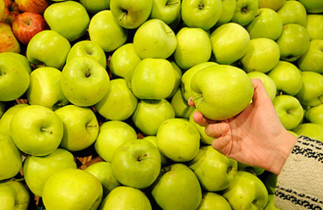 http://m1-n.bfm.ru/news/maindocumentphoto/2015/10/06/apple.jpg