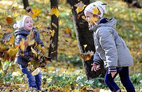 http://m1-n.bfm.ru/news/maindocumentphoto/2015/10/29/autumn.jpg